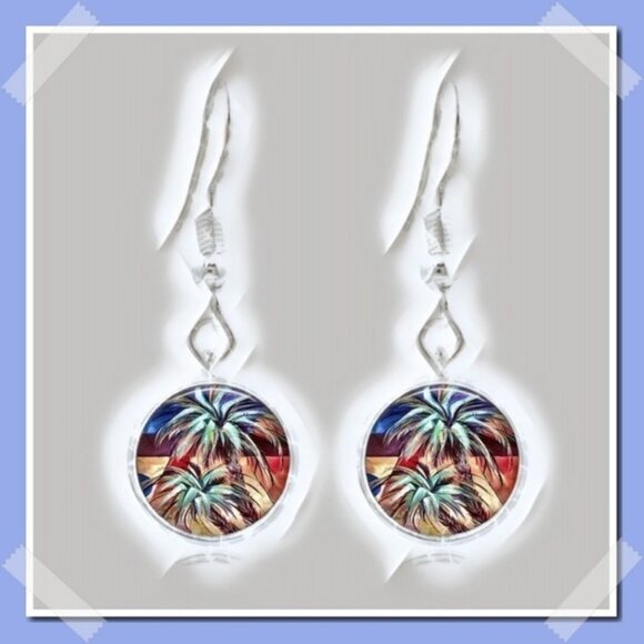 Palm Trees Cabochon Earrings in Silver Tone . Glas - Picture 4 of 4